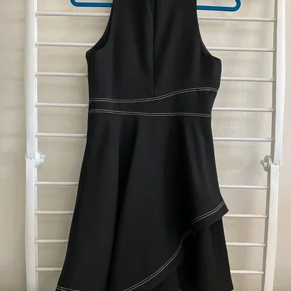 Cinq a Sept Black Dress w/White Piping - Picture 3 of 4
